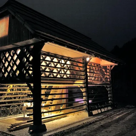 Dom wakacyjny Luxury Barn-Esque Cabin With A Meditation Nest Near Ljubljana, Slovenia Luče